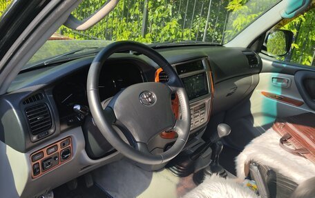 Toyota Land Cruiser 100 рестайлинг 2, 2006 год, 2 500 000 рублей, 4 фотография
