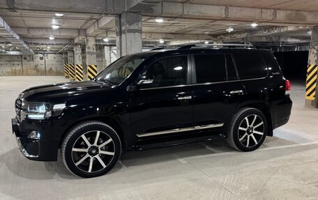 Toyota Land Cruiser 200, 2016 год, 6 500 000 рублей, 4 фотография