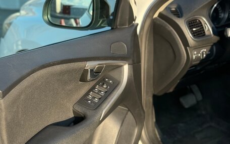Volvo V40 II рестайлинг, 2013 год, 1 350 000 рублей, 4 фотография