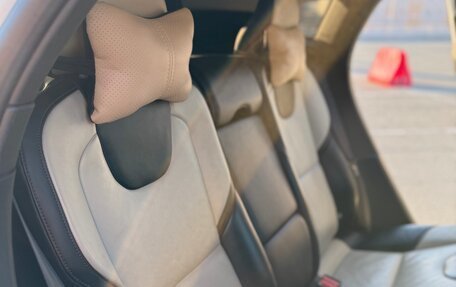 Volvo V40 II рестайлинг, 2013 год, 1 350 000 рублей, 11 фотография