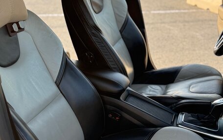 Volvo V40 II рестайлинг, 2013 год, 1 350 000 рублей, 9 фотография