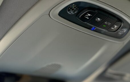 Volvo V40 II рестайлинг, 2013 год, 1 350 000 рублей, 20 фотография