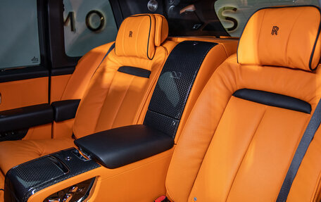 Rolls-Royce Cullinan, 2022 год, 44 900 000 рублей, 13 фотография