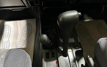 Toyota Land Cruiser Prado 90 рестайлинг, 1999 год, 1 150 000 рублей, 30 фотография