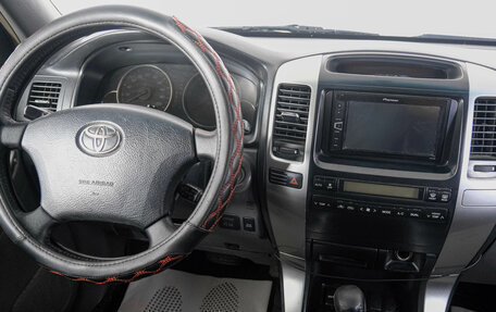 Toyota Land Cruiser Prado 120 рестайлинг, 2003 год, 1 499 000 рублей, 12 фотография