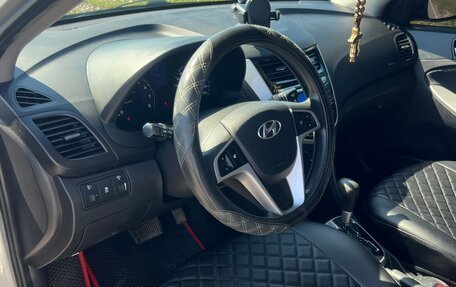 Hyundai Solaris II рестайлинг, 2012 год, 1 050 000 рублей, 7 фотография