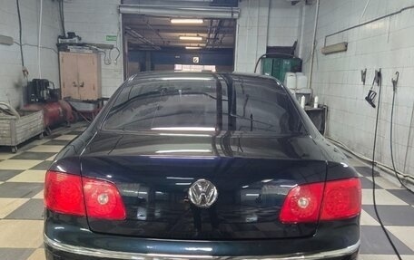 Volkswagen Phaeton I рестайлинг, 2006 год, 7 000 000 рублей, 4 фотография