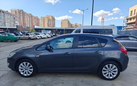 Opel Astra J, 2011 год, 850 000 рублей, 4 фотография