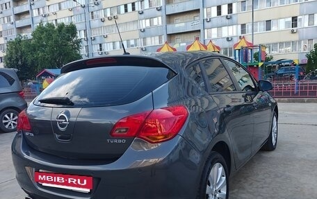 Opel Astra J, 2011 год, 850 000 рублей, 8 фотография