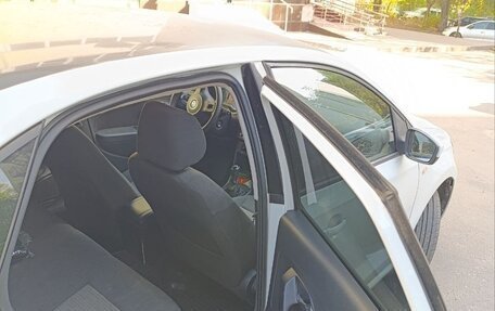 Volkswagen Polo VI (EU Market), 2014 год, 715 000 рублей, 10 фотография