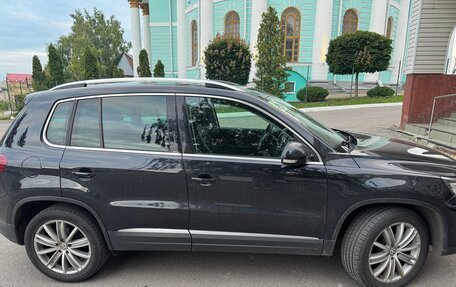 Volkswagen Tiguan I, 2015 год, 1 399 000 рублей, 4 фотография