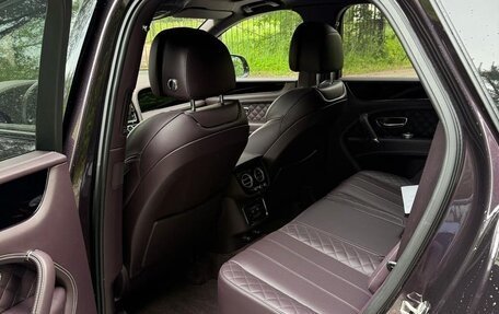 Bentley Bentayga I, 2016 год, 9 500 000 рублей, 10 фотография