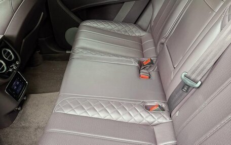 Bentley Bentayga I, 2016 год, 9 500 000 рублей, 12 фотография