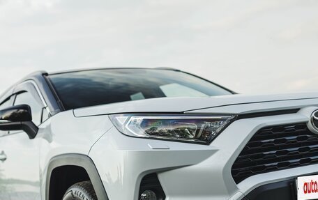 Toyota RAV4, 2021 год, 3 470 000 рублей, 2 фотография