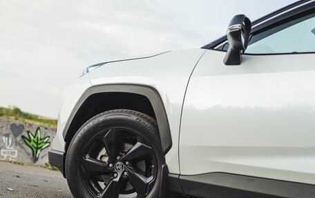 Toyota RAV4, 2021 год, 3 470 000 рублей, 15 фотография