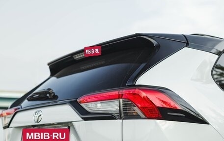 Toyota RAV4, 2021 год, 3 470 000 рублей, 6 фотография