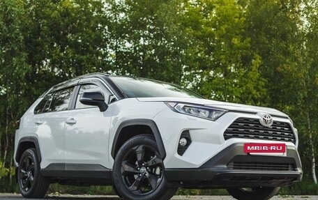 Toyota RAV4, 2021 год, 3 470 000 рублей, 18 фотография