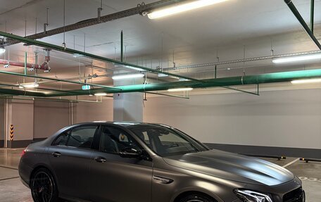 Mercedes-Benz E-Класс AMG, 2018 год, 8 100 000 рублей, 6 фотография