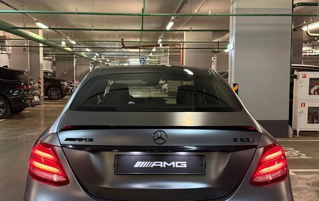 Mercedes-Benz E-Класс AMG, 2018 год, 8 100 000 рублей, 5 фотография
