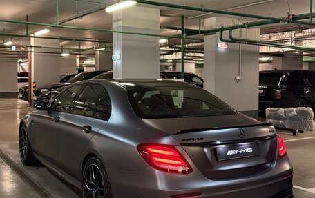 Mercedes-Benz E-Класс AMG, 2018 год, 8 100 000 рублей, 4 фотография