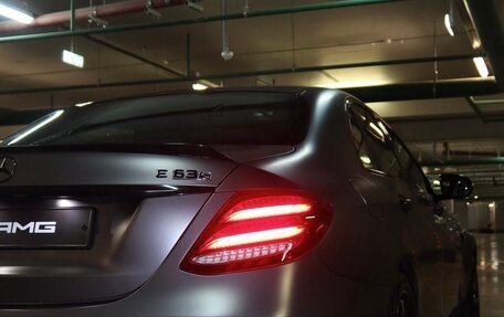 Mercedes-Benz E-Класс AMG, 2018 год, 8 100 000 рублей, 12 фотография