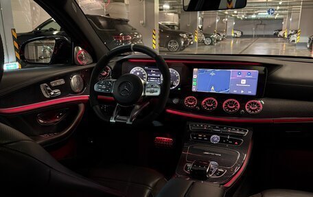 Mercedes-Benz E-Класс AMG, 2018 год, 8 100 000 рублей, 10 фотография