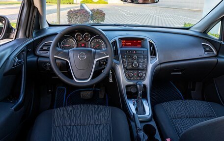 Opel Astra J, 2012 год, 895 000 рублей, 11 фотография