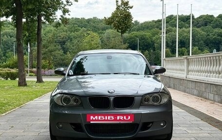 BMW 1 серия, 2009 год, 1 200 000 рублей, 6 фотография