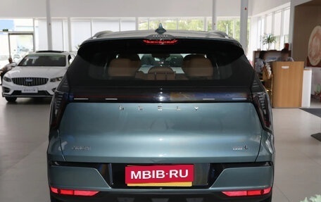 Geely Atlas, 2025 год, 2 850 077 рублей, 5 фотография