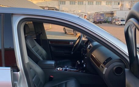 Volkswagen Touareg III, 2008 год, 1 050 000 рублей, 6 фотография