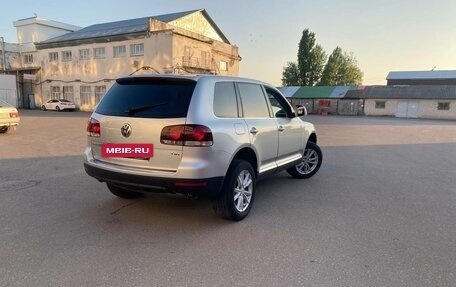 Volkswagen Touareg III, 2008 год, 1 050 000 рублей, 2 фотография