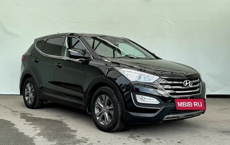 Hyundai Santa Fe III рестайлинг, 2013 год, 1 540 000 рублей, 2 фотография