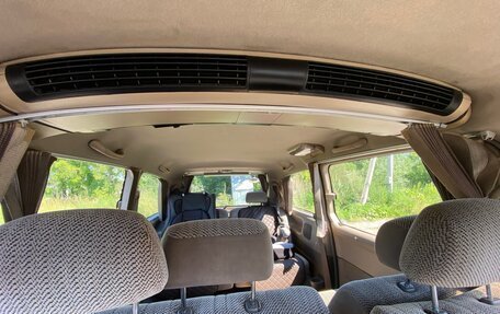 Toyota Estima III рестайлинг -2, 1995 год, 620 000 рублей, 21 фотография