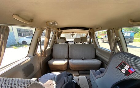 Toyota Estima III рестайлинг -2, 1995 год, 620 000 рублей, 22 фотография