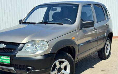 Chevrolet Niva I рестайлинг, 2009 год, 549 000 рублей, 2 фотография