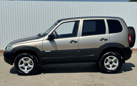 Chevrolet Niva I рестайлинг, 2009 год, 549 000 рублей, 6 фотография