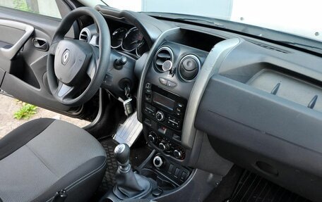 Renault Duster I рестайлинг, 2017 год, 1 100 000 рублей, 12 фотография