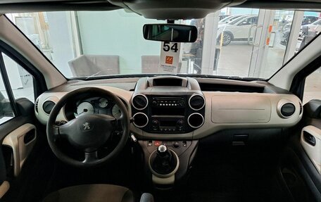 Peugeot Partner II рестайлинг 2, 2013 год, 499 000 рублей, 5 фотография