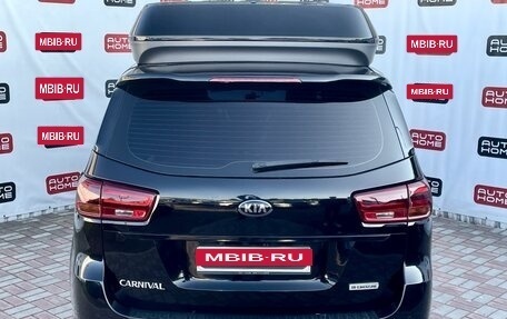 KIA Carnival III, 2019 год, 2 999 900 рублей, 5 фотография