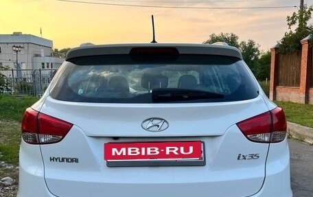Hyundai ix35 I рестайлинг, 2011 год, 1 000 000 рублей, 22 фотография