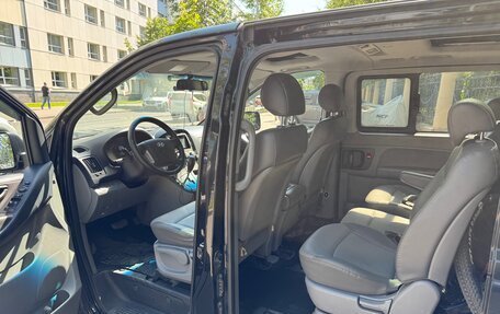 Hyundai Grand Starex Grand Starex I рестайлинг 2, 2010 год, 1 170 000 рублей, 6 фотография