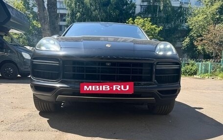 Porsche Cayenne III, 2018 год, 5 900 000 рублей, 3 фотография