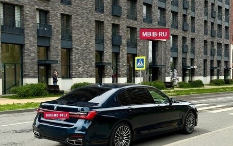 BMW 7 серия, 2014 год, 2 770 000 рублей, 7 фотография