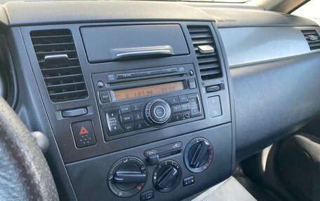 Nissan Tiida, 2010 год, 599 000 рублей, 10 фотография