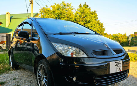 Mitsubishi Colt VI рестайлинг, 2003 год, 430 000 рублей, 1 фотография