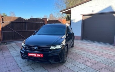 Volkswagen Tiguan II, 2021 год, 3 690 000 рублей, 1 фотография