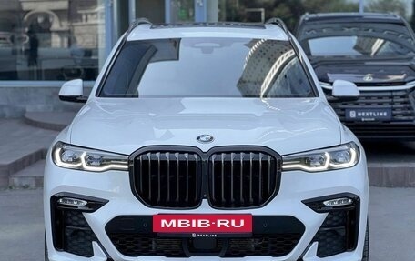 BMW X7, 2022 год, 7 800 000 рублей, 4 фотография