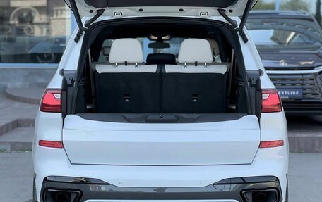 BMW X7, 2022 год, 7 800 000 рублей, 34 фотография
