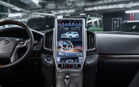 Toyota Land Cruiser 200, 2015 год, 4 850 000 рублей, 11 фотография