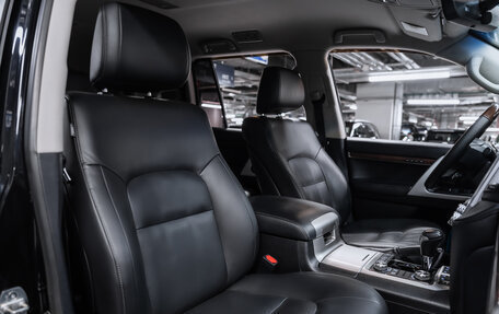 Toyota Land Cruiser 200, 2015 год, 4 850 000 рублей, 19 фотография